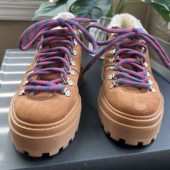 Schultz Lucille Faux Shearling Lined Ankle Boot In Hazel Size 7B NWOB - Picture 6 of 9